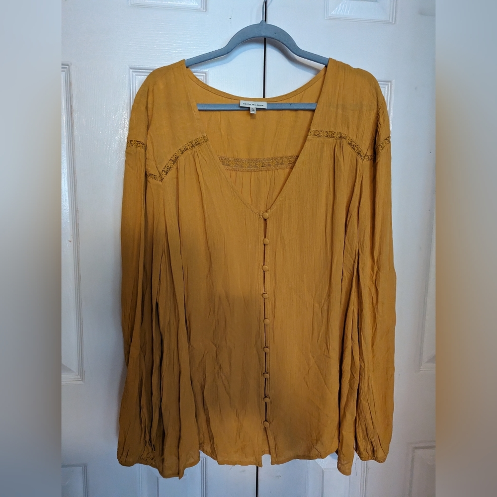 Belle du jour mustard v-neck long sleeve button down flowy shirt, size 3X